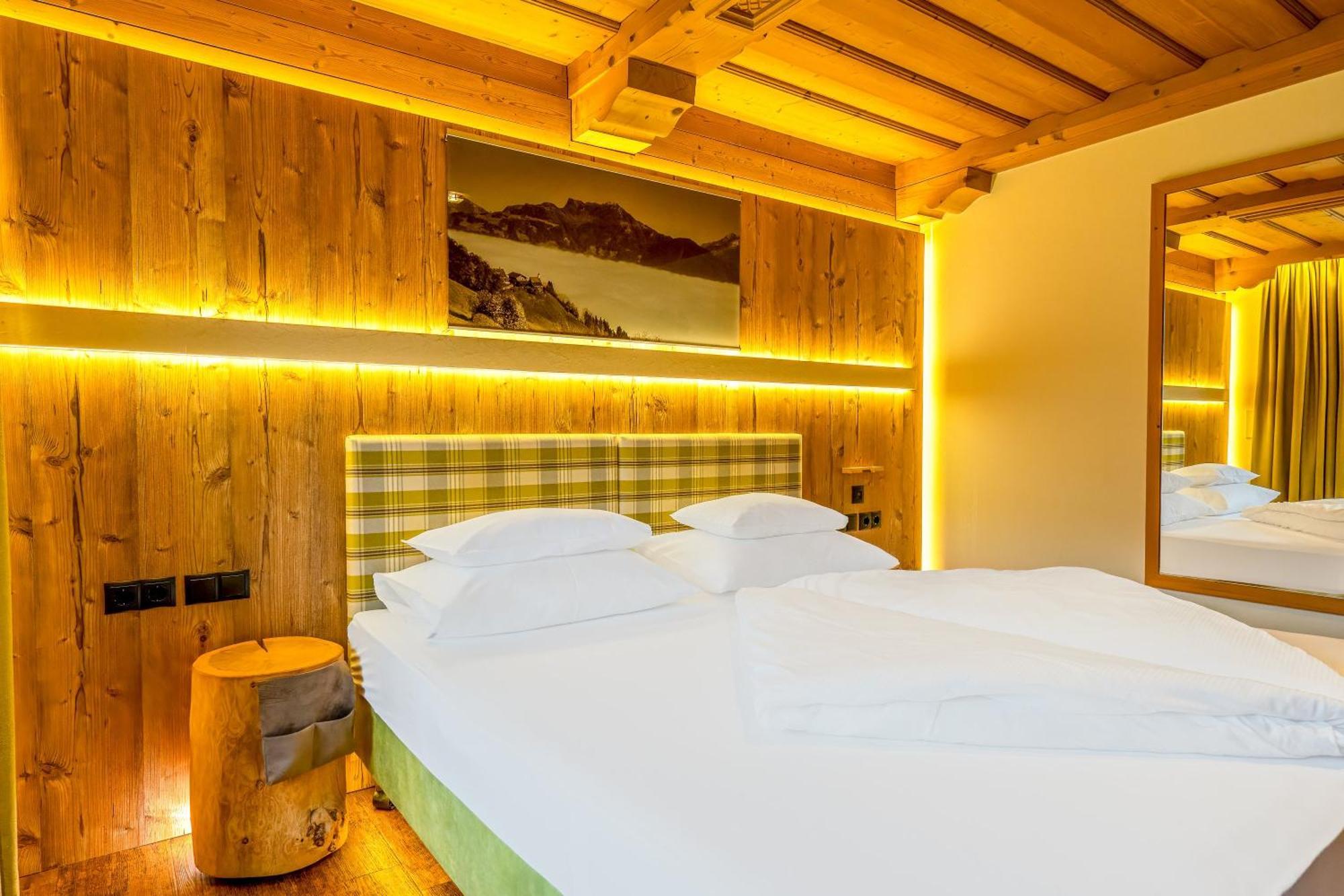 Hotel Kirchbichlhof Hippach Ngoại thất bức ảnh